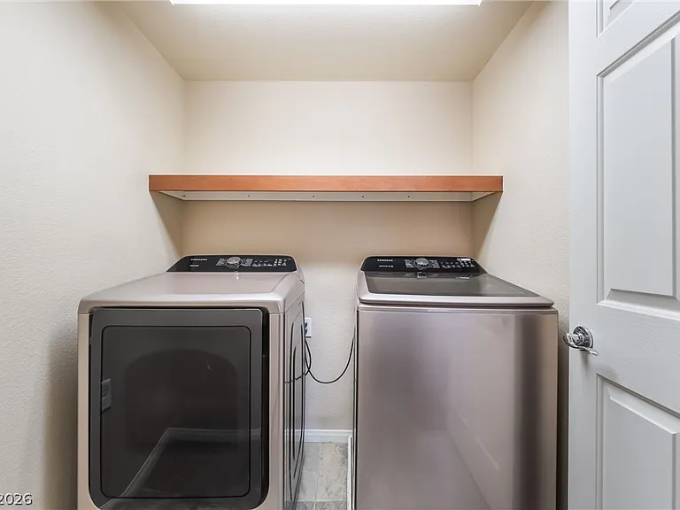 6014 Belvedere Canyon Ave — Photo 30