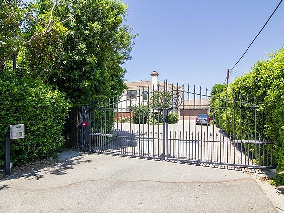 2nd image of 18426 Hadad Ln