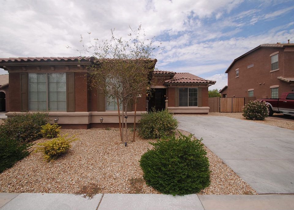 1st image of 1336 S 160th Ln