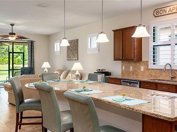 4th image of 5409 Antigua Cir