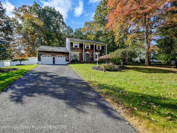 5 Friar Lane, Manalapan, NJ 07726