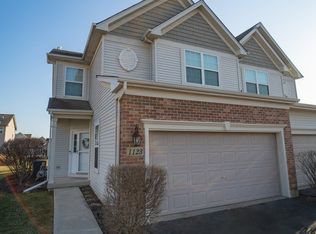 1123 Sears Cir, Elburn, IL 60119