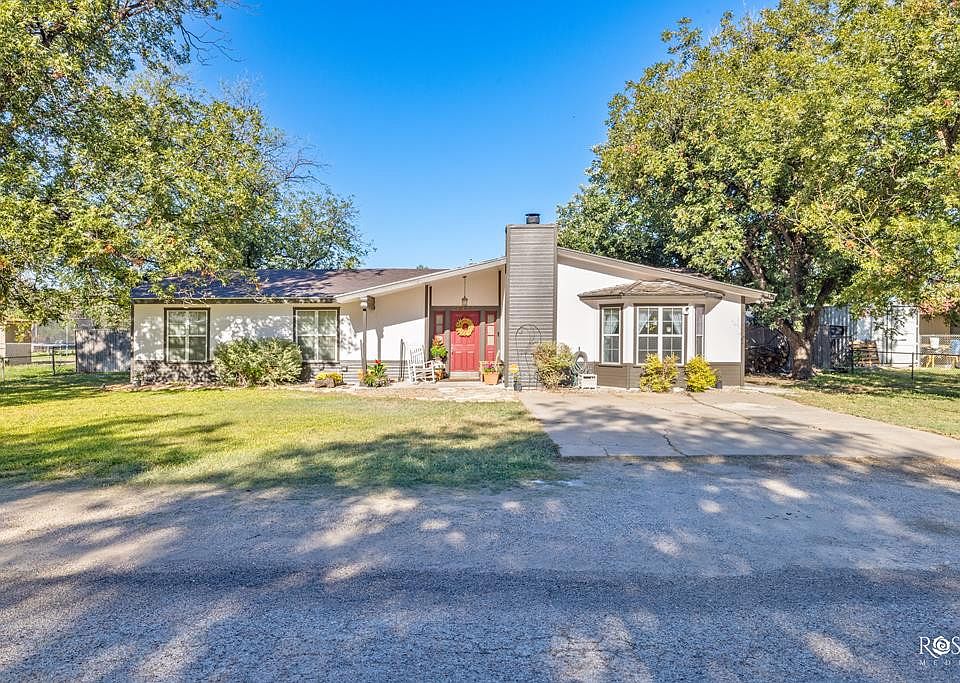 1st image of 7985 Gladiola Ave