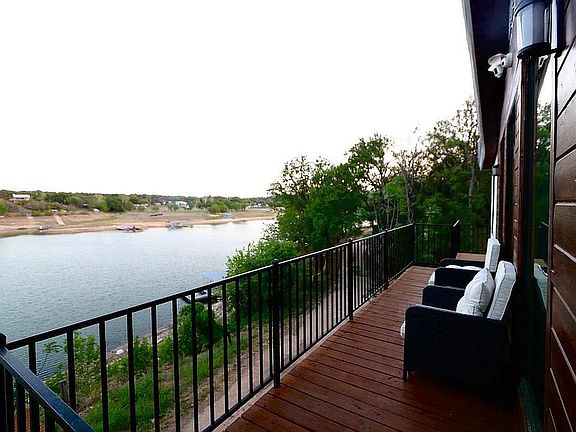 3rd image of 25413-1 Pedernales Point Dr