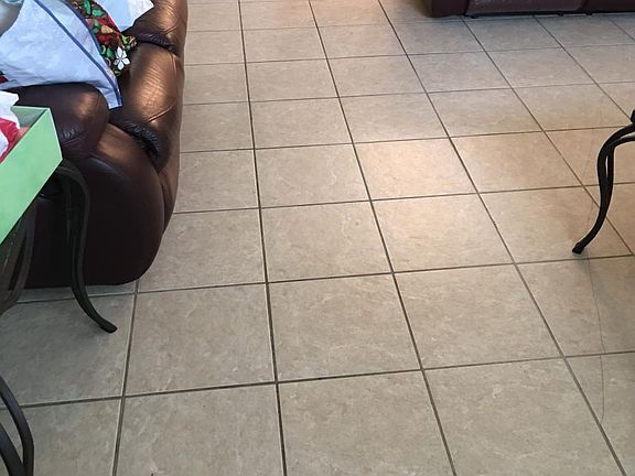 2nd image of 1374 Castelnau Ct #B