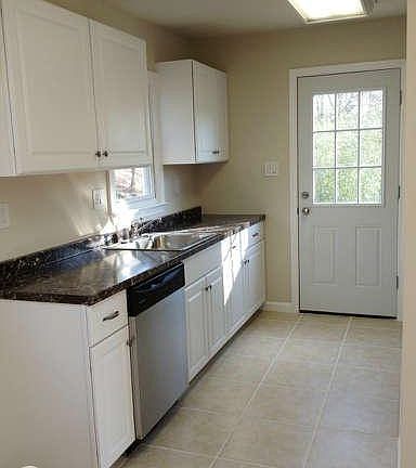 4th image of 14719 Brook Dr