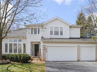 2530 Apple Hill Ct N, Buffalo Grove, IL 60089