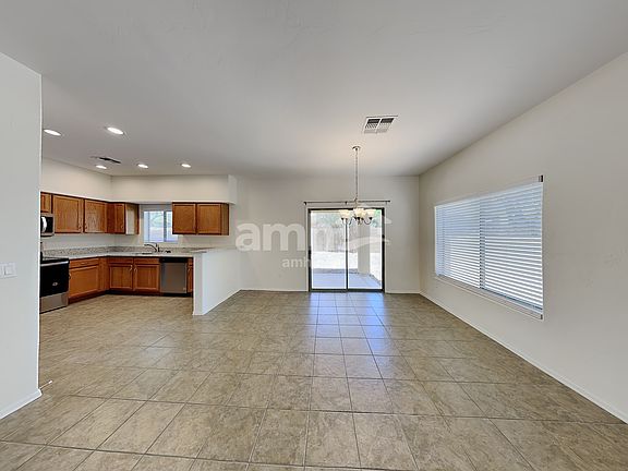 4th image of 397 E Placita Rejilla