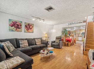 7300 Lennox Ave UNIT C10, Van Nuys, CA 91405