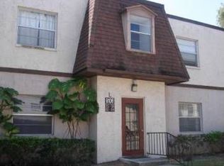 9106 Tudor Dr #L203, Tampa, FL 33615