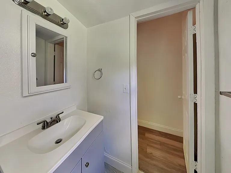 7345 Linda Dr — Photo 17