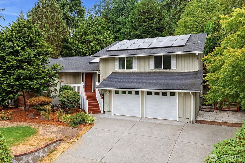 2nd image of 15228 SE 49th Street