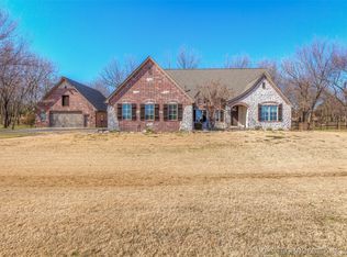 8156 N 72nd East Ave, Owasso, OK 74055