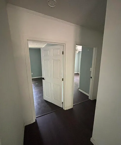 Hall to MBR and BR #1
