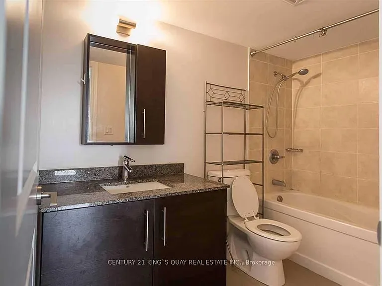 233 S Park Rd #806 — Photo 9
