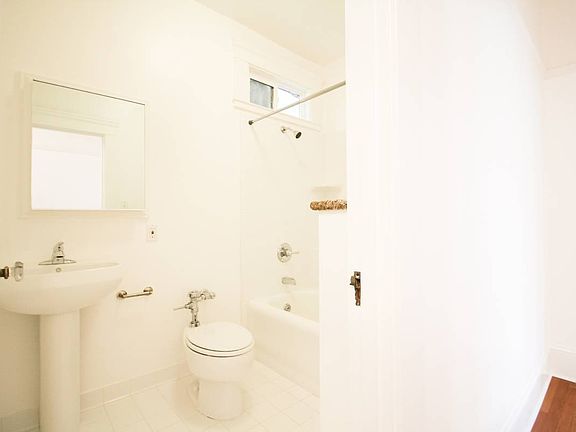 5th image of 2355 Polk St APT 502