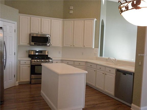 4th image of 6522 Waters Edge Way
