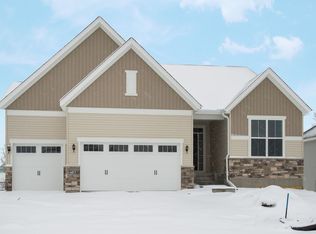 6813 W 133rd St, Savage, MN 55378