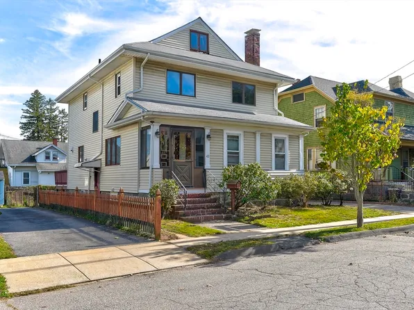43 Ellington Rd, Quincy, MA 02170