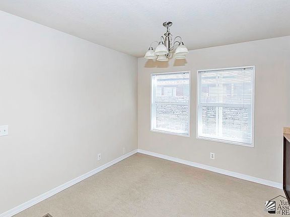5th image of 12556 E 34th St