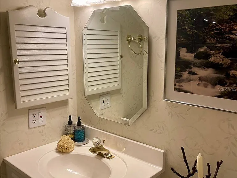 124 Dogwood Cir — Photo 21