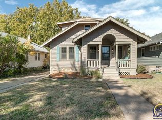 2204 SW Wilmington Ct, Topeka, KS 66606