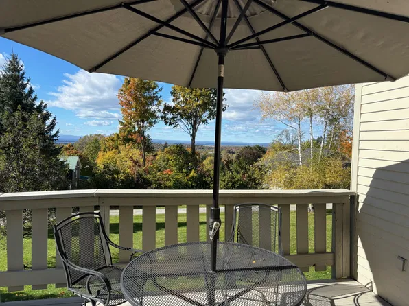 20 Isham Ave, Saint Albans, VT 05478