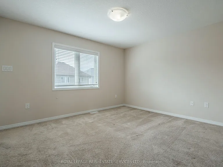 152 Munro Cir — Photo 29