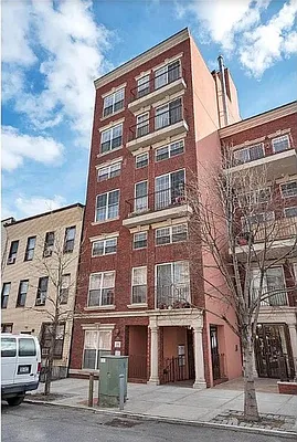 Rented by Douglas Elliman | media 7