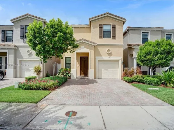 678 NE 191st Ter, Miami, FL 33179