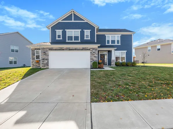 15865 W Rail Dr, Westfield, IN 46074