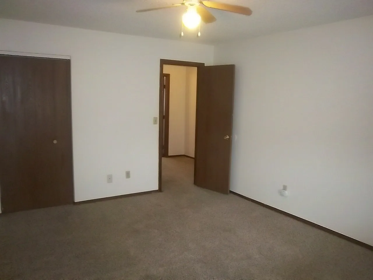 2 bed, 1084 sqft, $1,450 — Photo 3