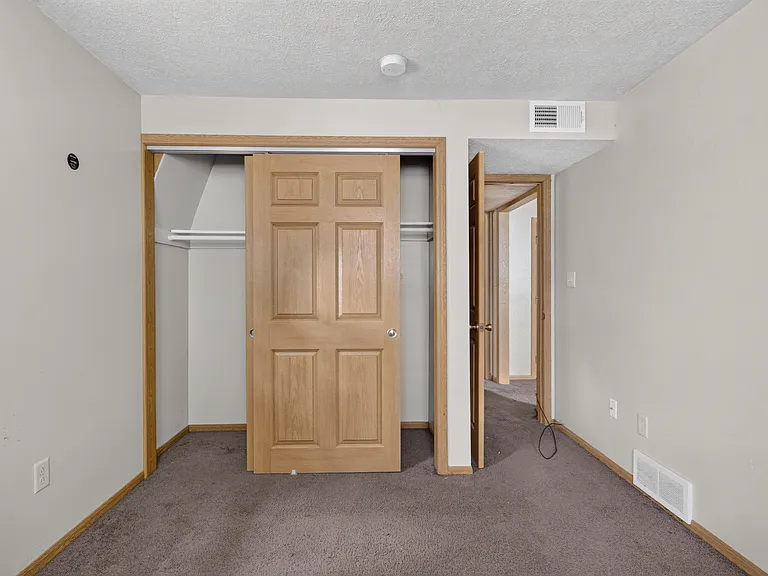 211 Park Ave #1 — Photo 8