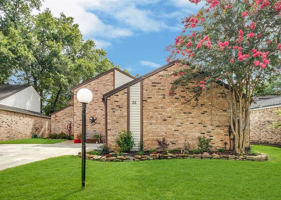 1st image of 1746 Cloister Dr APT 26