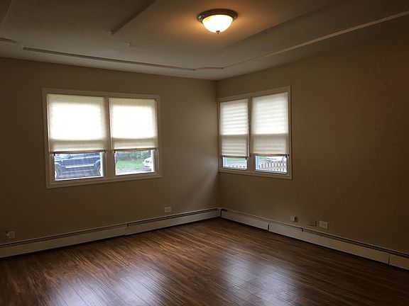 3rd image of 311 Rosewood Ave