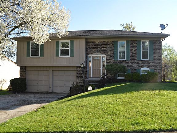 2nd image of 34 Orchard Knoll Dr