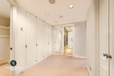 Sold by Coldwell Banker Warburg