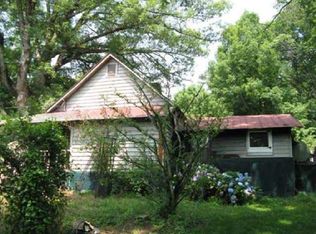 339 Connector Rd, Lakemont, GA 30552