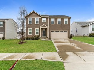 2553 Brook Run Dr, Lancaster, OH 43130