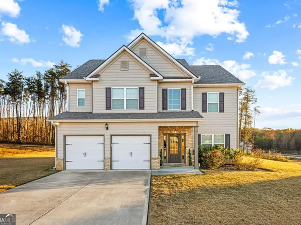 61 N Village Cir, Rydal, GA 30171