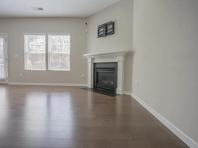 832 Davidson Point Rd — Photo 12