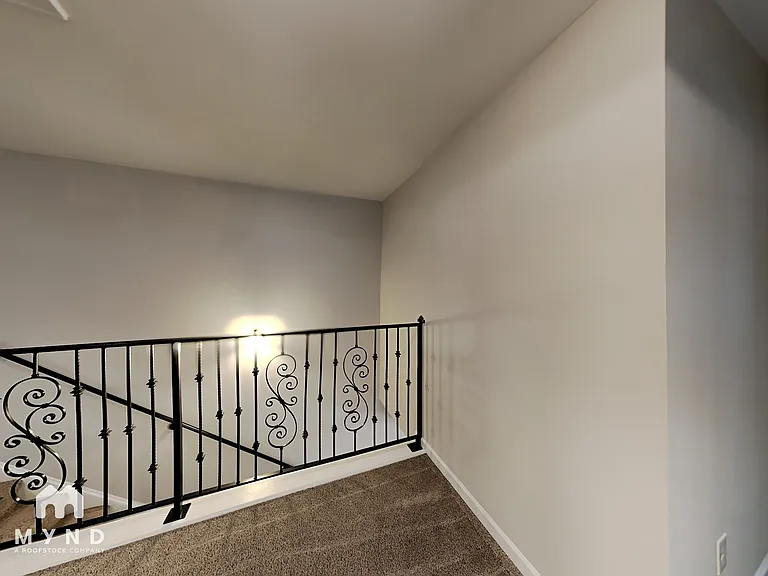 201 Jackson Pl NW — Photo 33