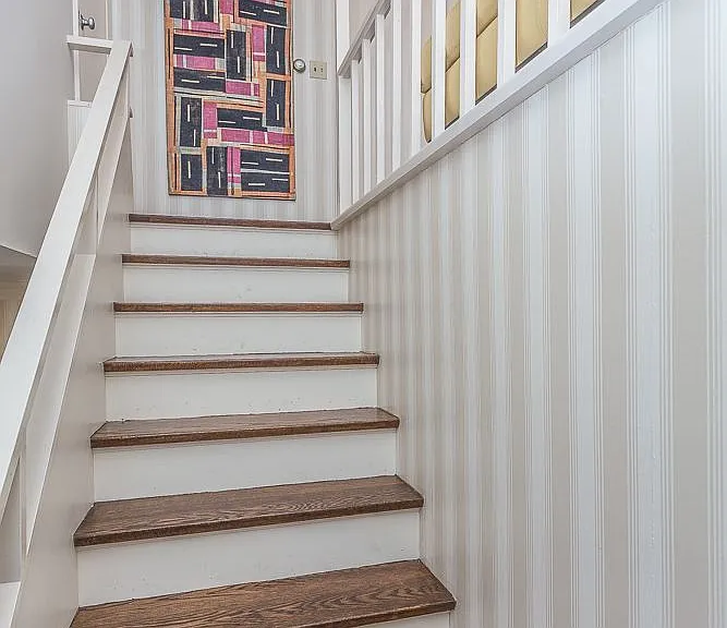180 Strathgowan Ave — Photo 12