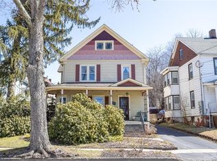 48 Walnut St, Walden, NY 12586