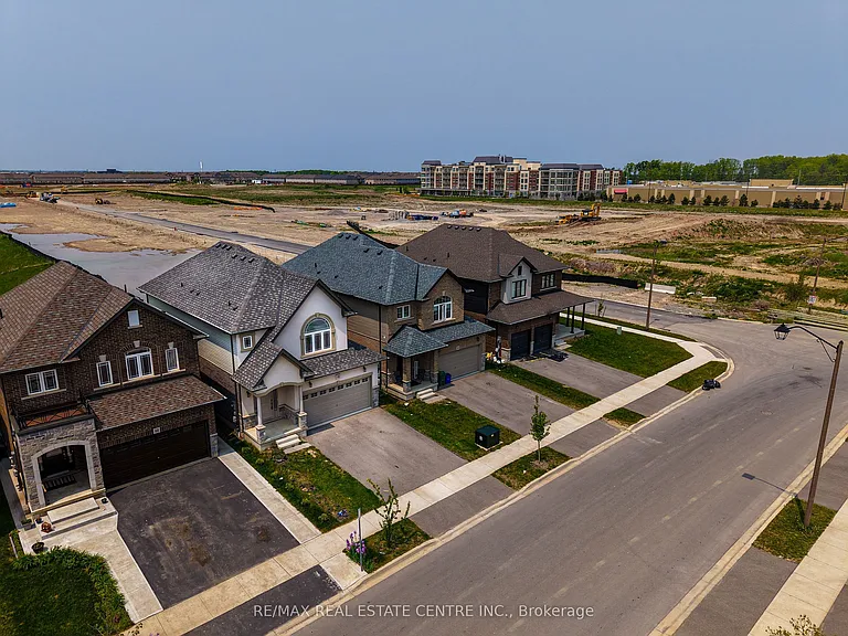 56 Rockledge Dr — Photo 33