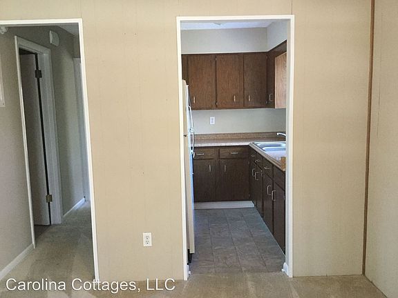3rd image of 570 Buena Vista Ln APT 4