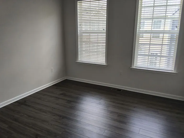 8129 Wistar Creek Mews #B — Photo 7