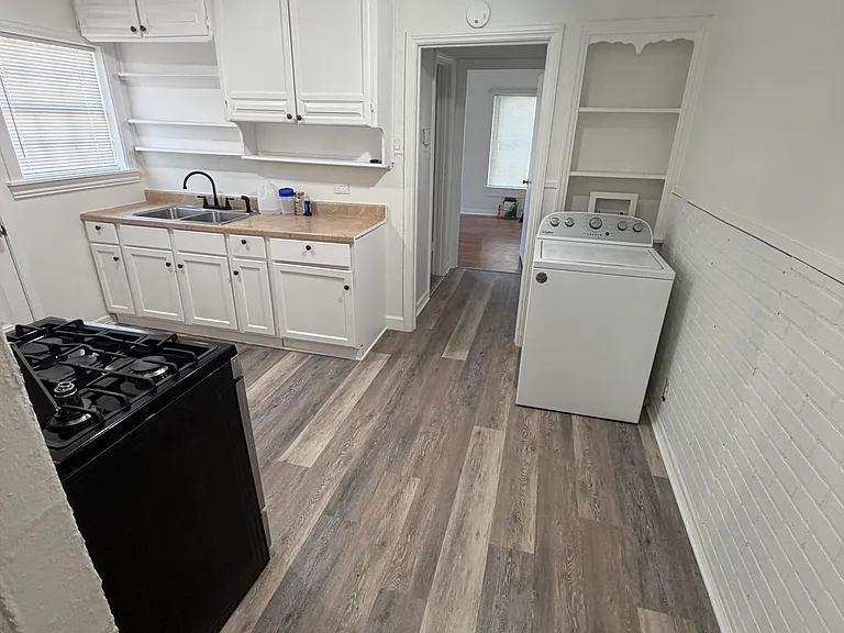 1520 Glen Ave — Photo 7