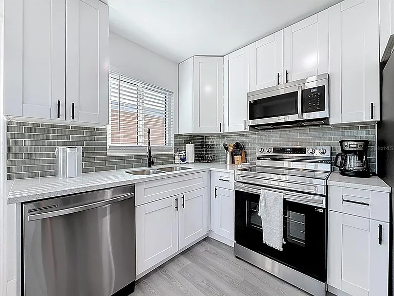 4026 Indianapolis St NE — Photo 5