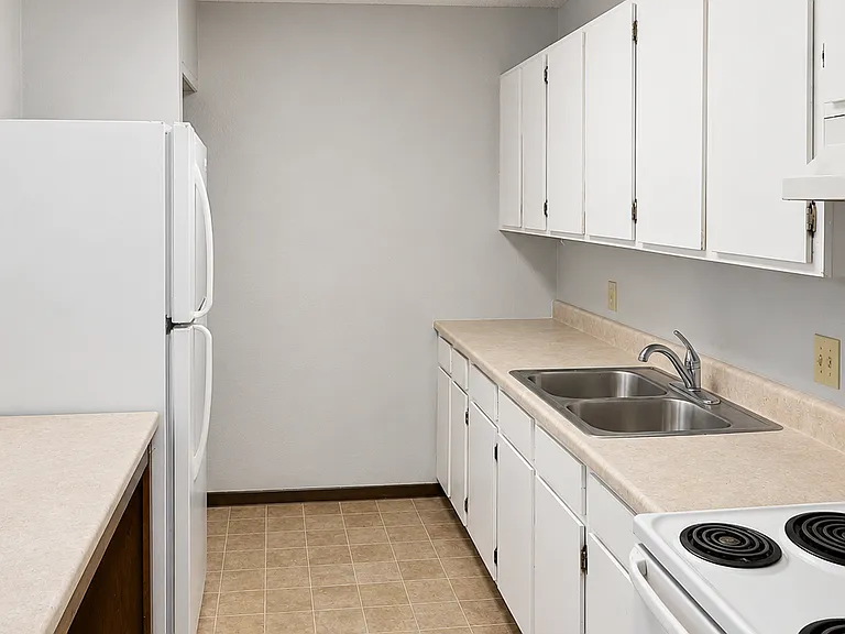 812 Hills Ave #N205 — Photo 3